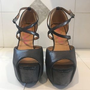 Sugar Brand “Minnow” heels SZ 8